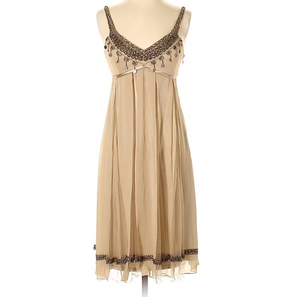 Sue Wong Dresses & Skirts - SUE WONG NOCTURNE  Sequin and Beaded Dress EUC